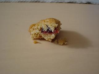 Les biscuits aux cranberries et à l'avoine de Bergeou Les biscuits aux cranberries et à l'avoine de Bergeou