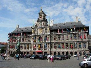 2009-07-21-Anvers-HotelVille-2 2009-07-21-Anvers-HotelVille-2