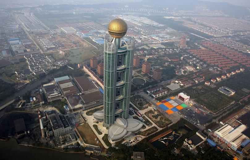 gratte-ciel-Huaxi Le nouveau Gratte-Ciel de Huaxi