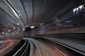 appuru_pai_longexposure_02 Photographies : Le métro aérien de Tokyo