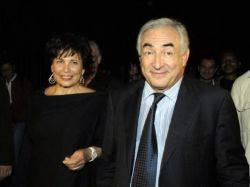 Anne Sinclair parle de l'infidélité de DSK dans un livre Anne Sinclair parle de l'infidélité de DSK dans un livre