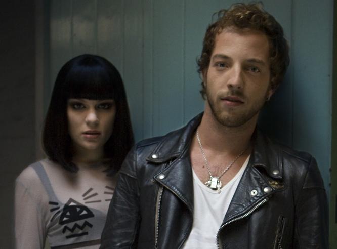 NOUVEAU CLIP : JAMES MORRISON feat JESSIE J – UP /JESSIE J – DOMINO