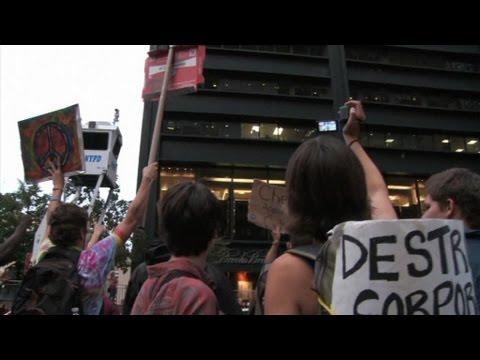 Les Indignés occupent le monde – Occupy The World Image de prévisualisation YouTube