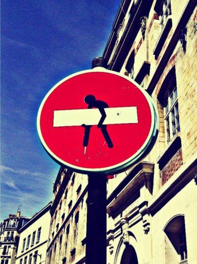 LES BLOGS DU WEB #1 Clet Abraham Rue Eugène Varlin - 75010