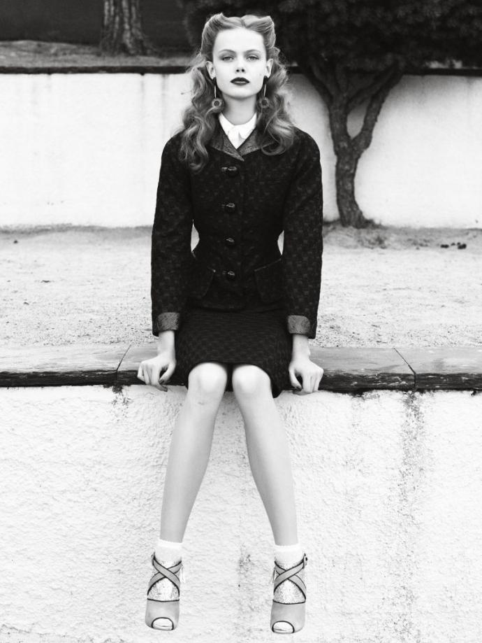 Frida Gustavsson par Andreas Öhlund pour Elle Suède photo Frida Gustavsson par Andreas ohlund pour Elle Suede 7