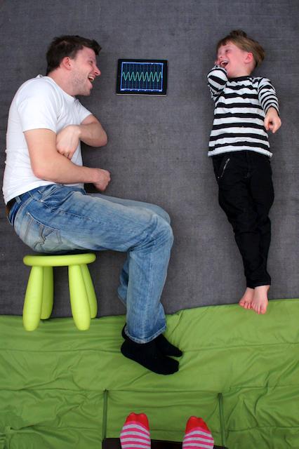 La photo qui a fait pas mal de bruit dans mon salon (Projet 52) La photo qui a fait pas mal de bruit dans mon salon (Projet 52)