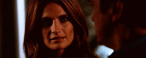 Séries du moment tumblr_lslpelRjNc1qer69wo1_500.gif