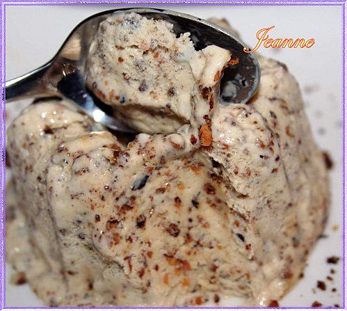 Parfait glacé aux noisettes Recettes-2-9018-copie.jpg