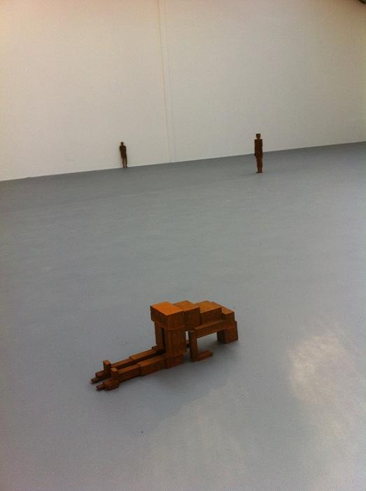 Anthony Gormley memes Antony Gormley au Moulin, l’espace plus que le corps