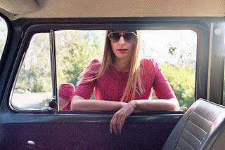 Statut : En couple (avec mon chat) Statut : En couple (avec mon chat)