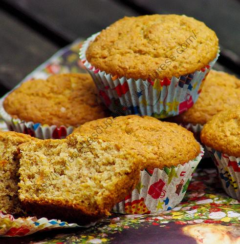 Muffins Carottes & Noisettes / Carrot & Hazelnut Muffins Muffins Noisettes & Carottes / Hazelnut & Carrot Muffins