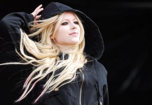 Avril Lavigne proposera de l'inédit en tournée avril_lavigne_reference.jpg