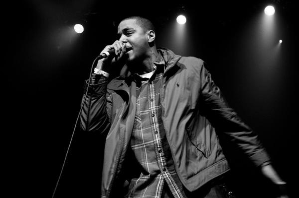 J.Cole_ Une pensée de J.Cole pour ceux qu’il a perdu dans le clip de « Lost Ones »