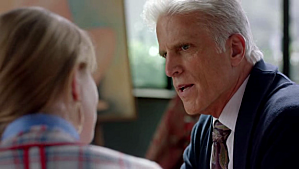 Critiques Séries : Bored to Death. Saison 3. Episode 3. vlcsnap-2011-10-26-18h46m42s66.png