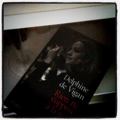 Rien ne s'oppose à la nuit Rien ne s'oppose à la nuit