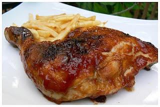 Cuisses de poulet BBQ à la sauce «célèbre»