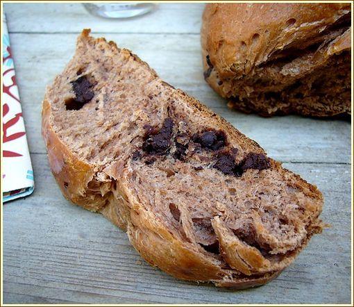 Brioche babeurre au chocolat presentation de la brioche en trancher