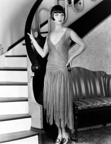 Louise Brooks et son style tumblr_kwcy1dhiWH1qacpb2o1_500.jpg