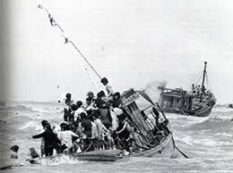 boat people l’énigme du samedi: quand le merveilleux s’exprime, proche du quotidien…