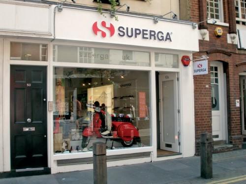 Bon anniversaire Superga ! 0s3.jpg