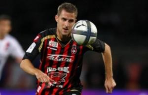 clerc - nice Nice : Clerc tacle Ennjimi