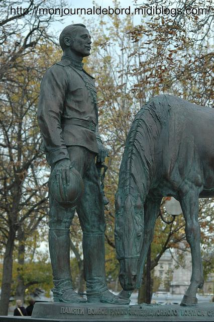 Monument commémoratif corps expéditionnaire russe Monument mémoire corps expéditionnaire russe