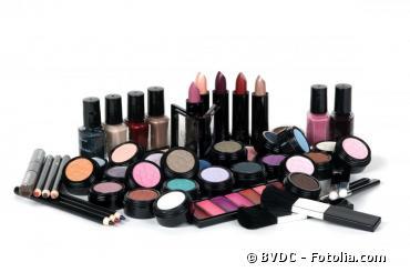 Maquillage bio : un marché qui ne demande qu'à prendre des couleurs !