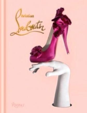 Christian-Louboutin-fete-ses-20-ans-avec-un-livre-collector_mode_une-233x300-0abea