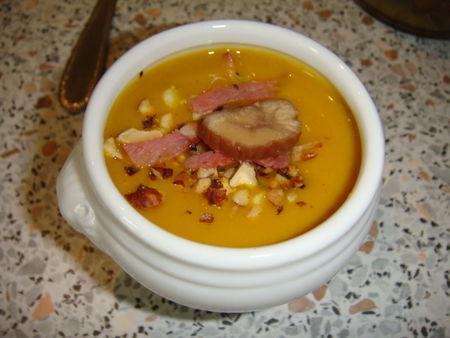 VELOUTE DE L'ECUREUIL DSC09835