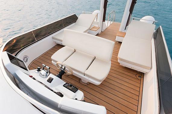 NISI 2400 : le superyacht de poche