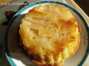 Moelleux aux pommes P1120617.JPG