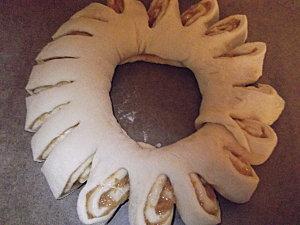 Brioche Soleil Fourrée à la Compote de Pommes DSCF0369.JPG