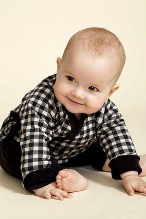 Veste bio et réversible pour bébé cardigan_bebe_bio_noir_blanc