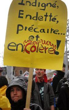 Manif étudiante contre la hausse des frais de scolarité : De vingt à trente mille personnes Manif étudiante contre la hausse des frais de scolarité : De vingt à trente mille personnes