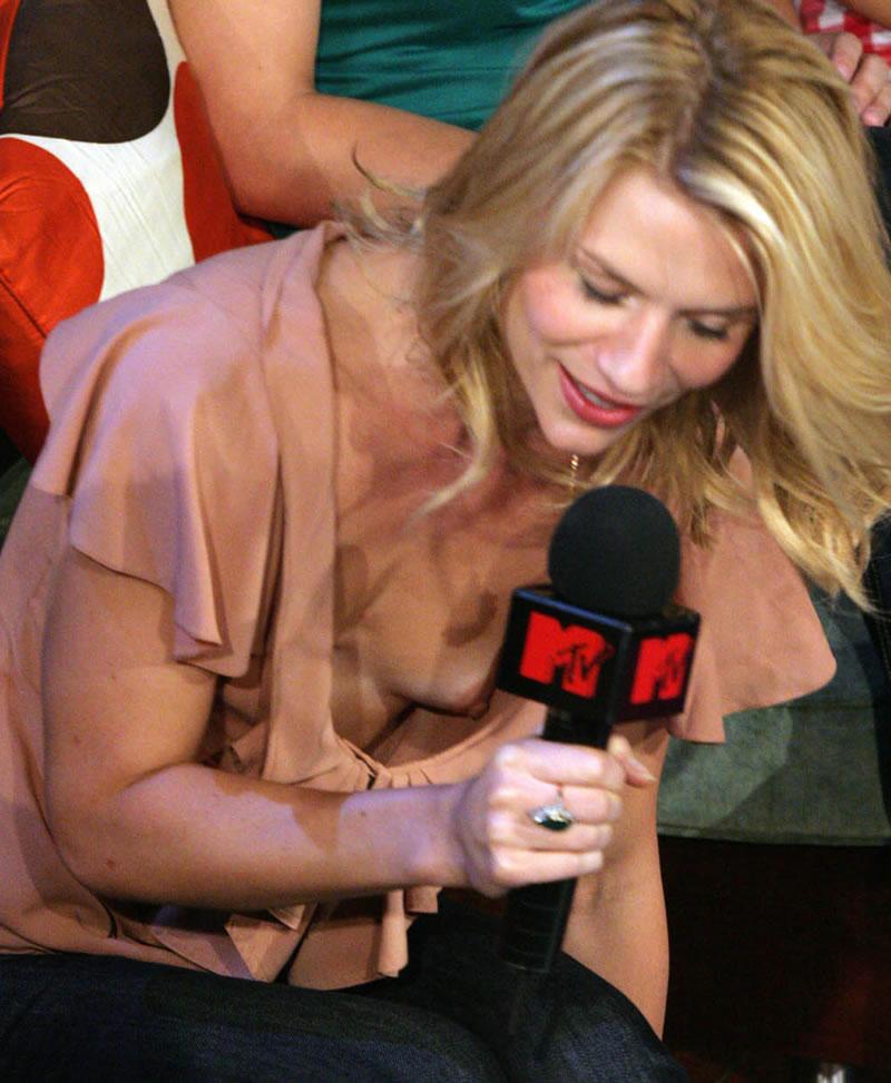 Claire Danes oops downblouse sexy photo hot celeb oops downblouse