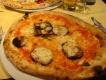 thumbs Pizzeria O Scia Lampedusa Tiquetonne 75002 03 pizza02 Pizzeria OScia (Lampedusa), 75002 Paris : alternative intéressante au feu de bois, ambiance dépaysante! (ChrisoScope)