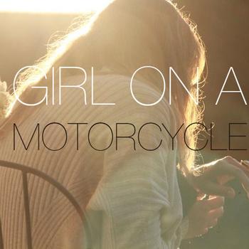 Video : CRISTALLIN - GIRL ON A MOTORCYCLE Video : CRISTALLIN - GIRL ON A MOTORCYCLE
