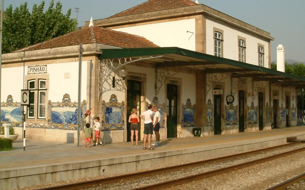 Gare de Pinhao1 1024x640 Un week end dans les vignes – La vallée du Douro au Portugal