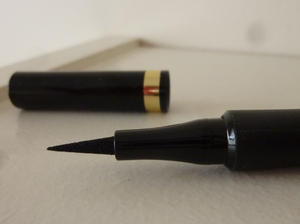Le liner selon l'Oréal (+ à vous de tester) super liner black 2