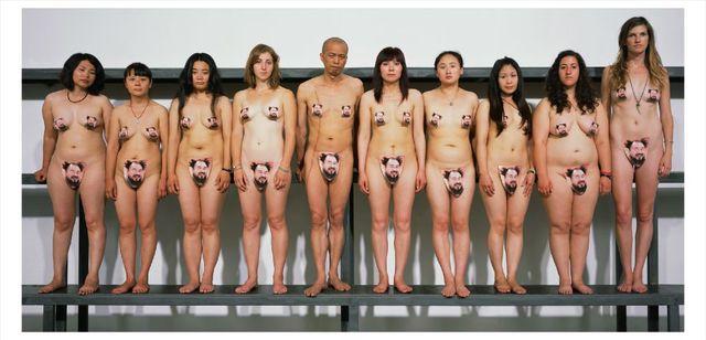 ai-weiwei Les blogueurs chinois posent nus pour soutenir l’artiste Ai Weiwei