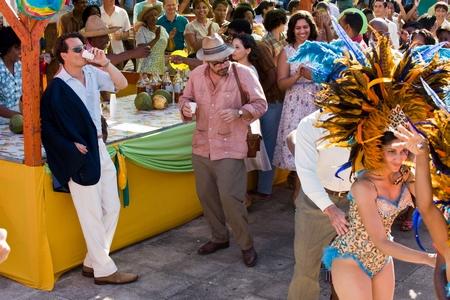 Rhum Express : 3 posters + 17 vidéos + 62 photos rhum-express