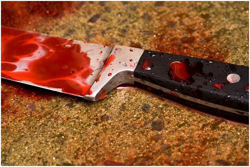 Une femme coupe le pénis de son mari à Yaoundé Couteau_sang