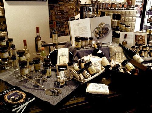 Goumanyat-produits-2-bar-a-sniffer-blog-hoosta-magazine-paris Goumanyat-produits-2-bar-a-sniffer-blog-hoosta-magazine-paris