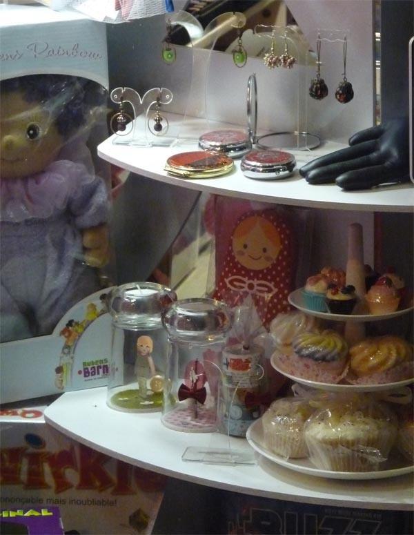 Noël_2011_Zigouzis_cadeaux_originaux_enfants_adultes Vitrine_Zigouzis_Noel_2011_5.jpg