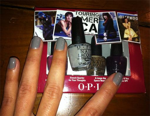 French Quarter for Your Thoughts : le gris de OPI - PouletteBlog French Quarter for Your Thoughts : le gris de OPI