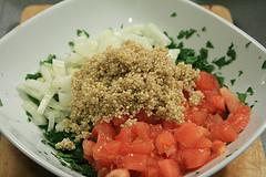 Taboulé libanais au quinoa & une réponse très succinte à ces coquines de tagueuses... Taboulé sans sauce