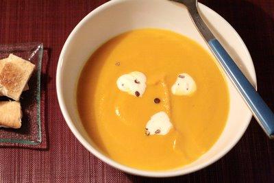 Soupe de carottes au cumin & ses croûtons à la fleur de sel