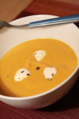 Soupe de carottes au cumin & ses croûtons à la fleur de sel