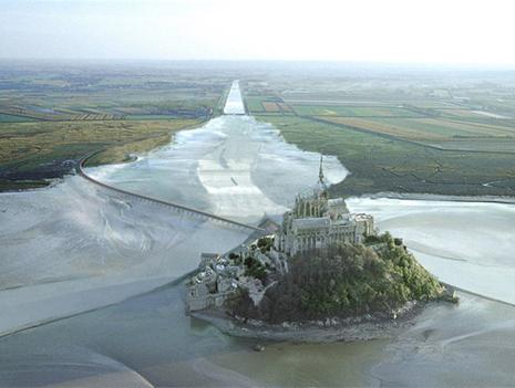 Le Mont Saint-Michel redevient une île ! Le Mont Saint-Michel dans 10 ans