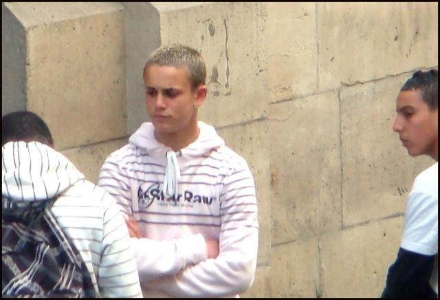 ado Paris La gauche a lâché le peuple